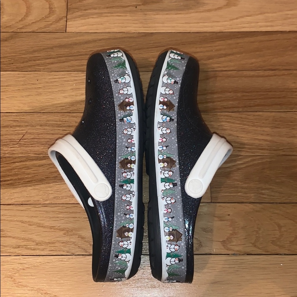 Christmas crocs